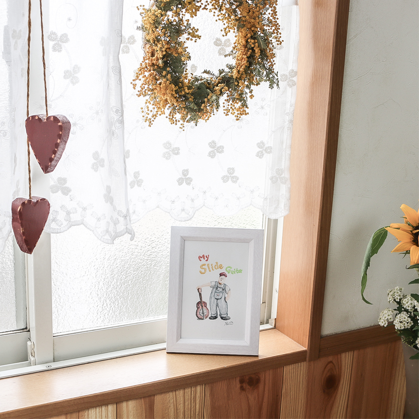 moguの色鉛筆画　ほのぼの可愛い癒し　僕とギター