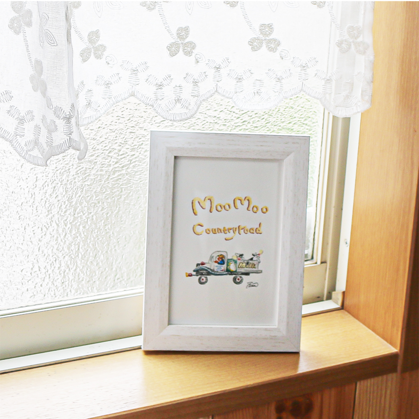 moguの色鉛筆画　ほのぼの可愛い癒し　もーもーカントリーロード